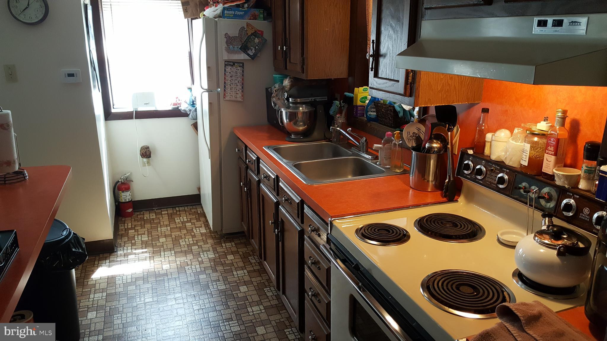 2440 Windcrest Road York, PA 17408 - Photo 13 of 14