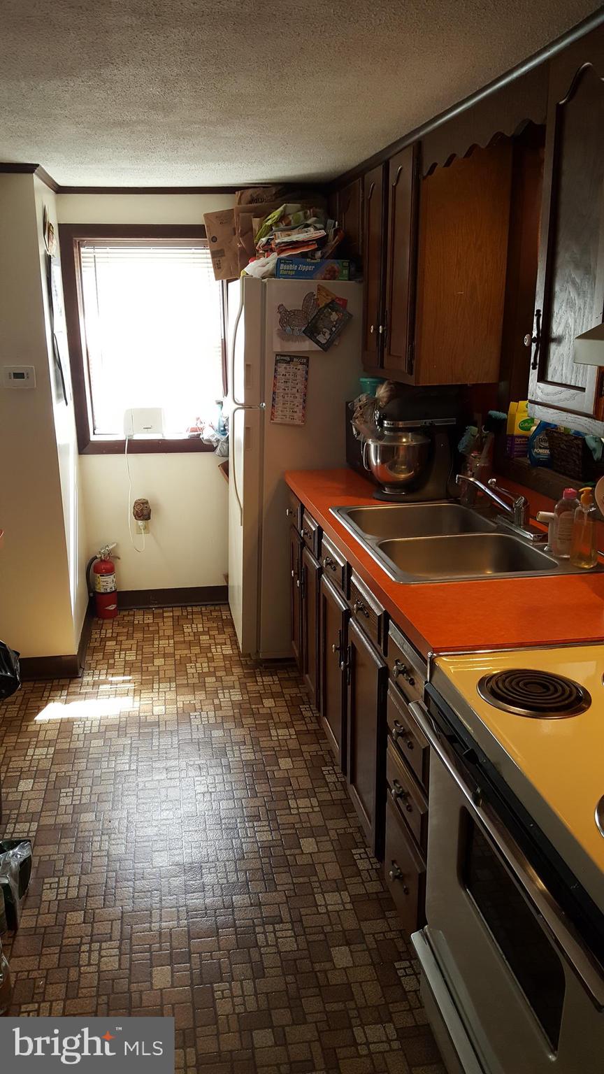 2440 Windcrest Road York, PA 17408 - Photo 14 of 14