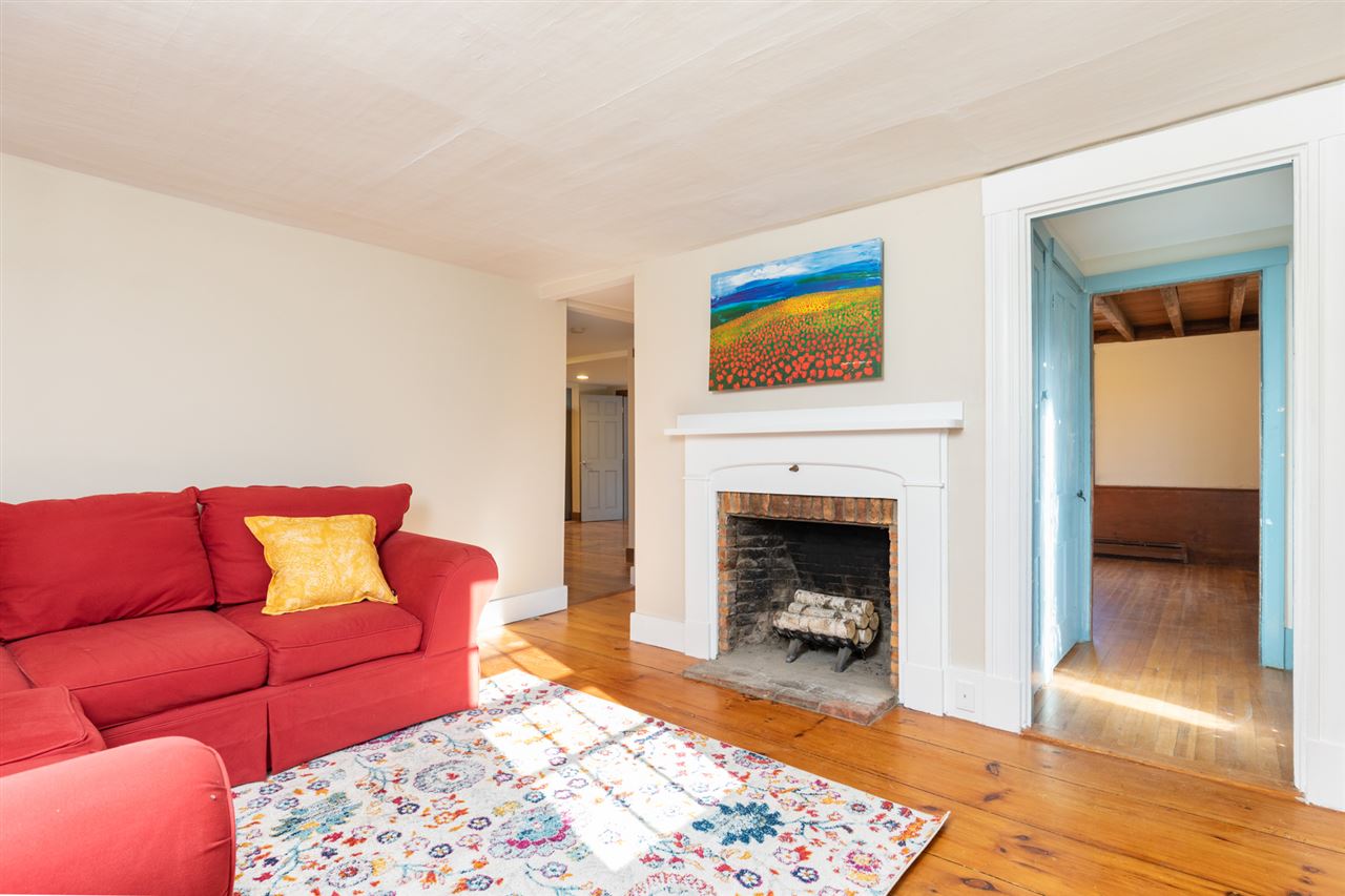 69 High Street Stratham, NH 03885 - Photo 14 of 36