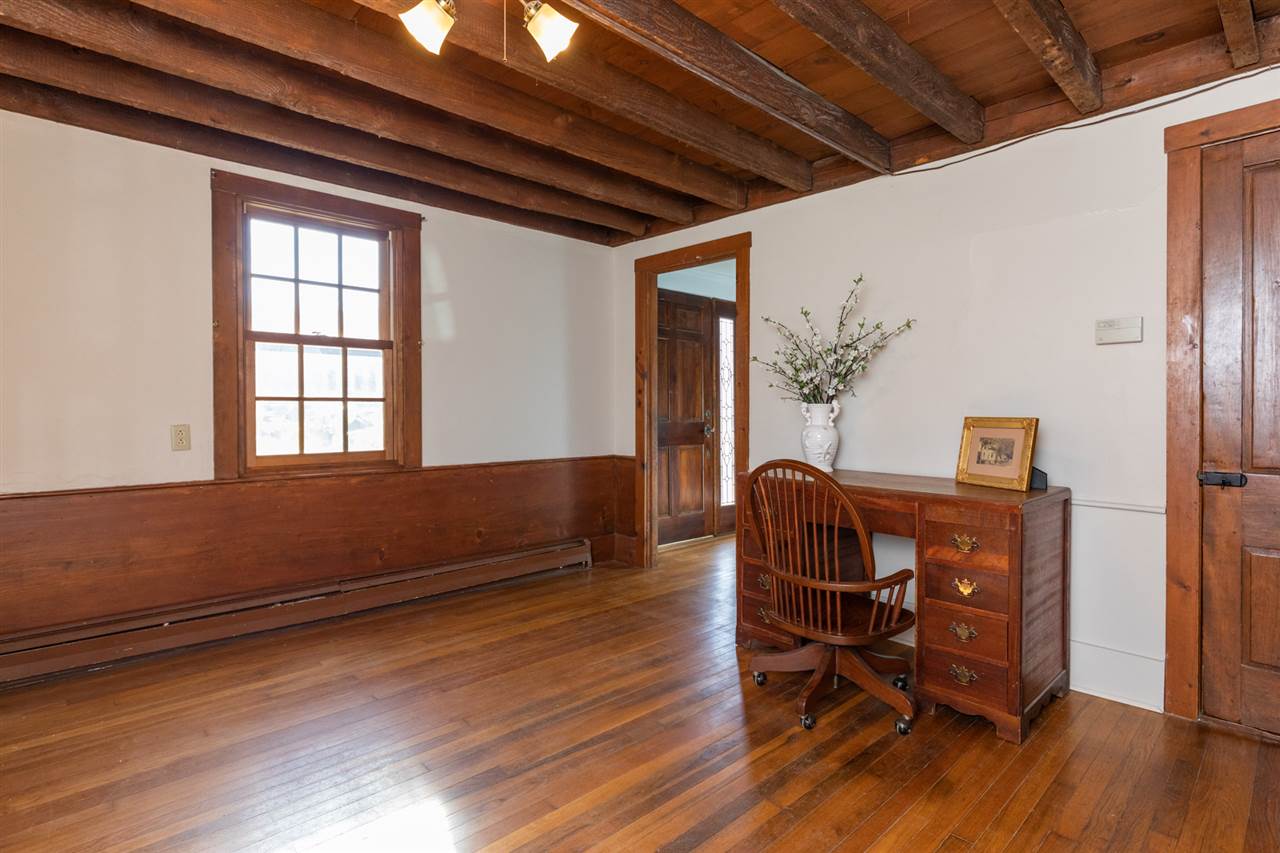 69 High Street Stratham, NH 03885 - Photo 15 of 36