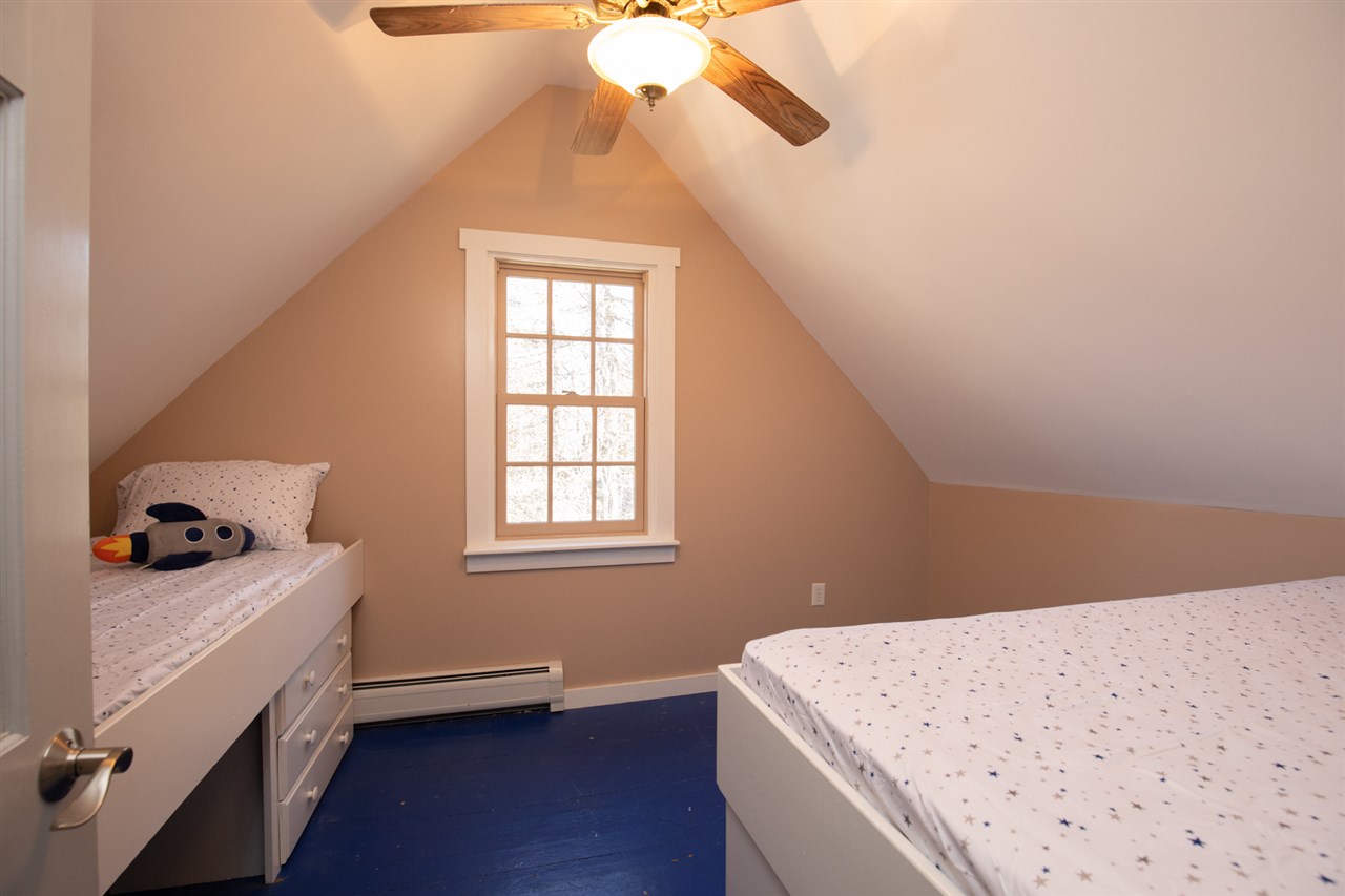 69 High Street Stratham, NH 03885 - Photo 24 of 36