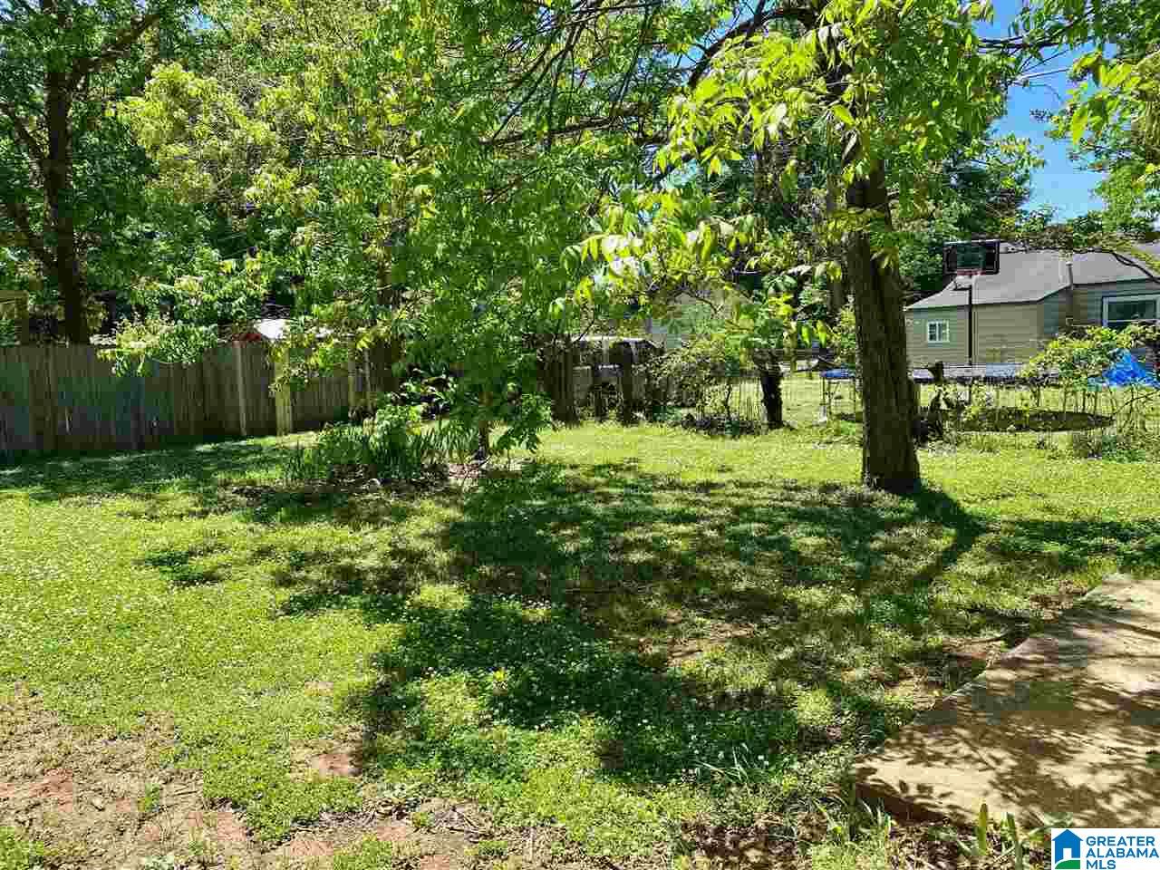 528 Lovett Street Midfield, AL 35228 - Photo 31 of 33