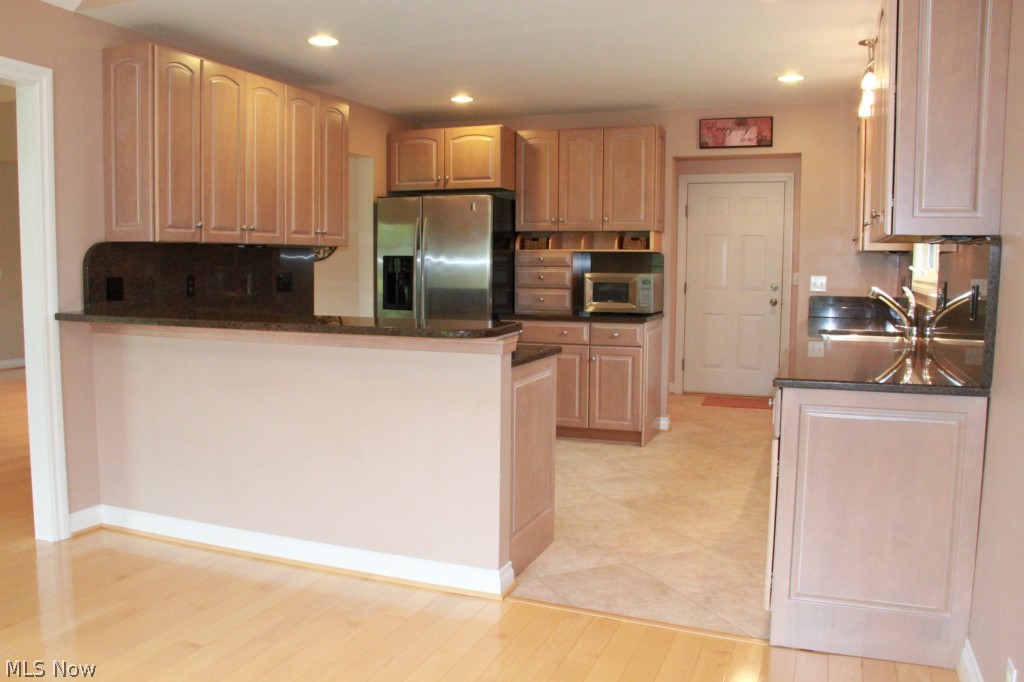 36563 Mills Road North Ridgeville, OH 44039 - Photo 3 of 13 Gallery Image 3