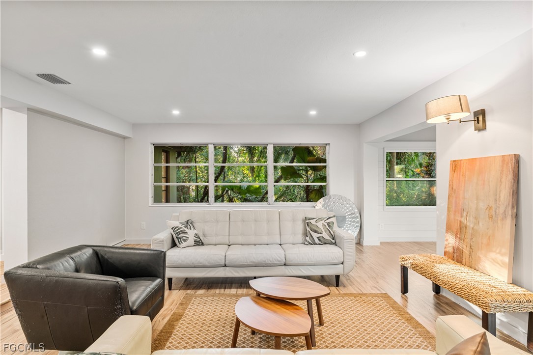 13101 Idylwild Road Fort Myers, FL 33905 - Photo 14 of 49