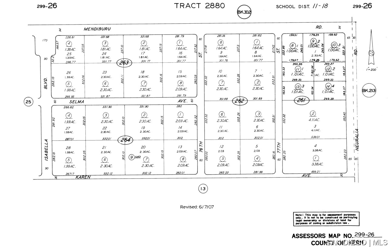 a black and white photo of a painting