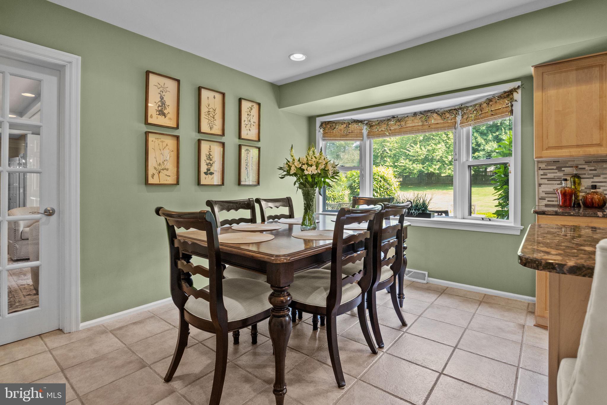 1573 Silo Road Yardley, PA 19067 - Photo 15 of 51 Breakfast Nook