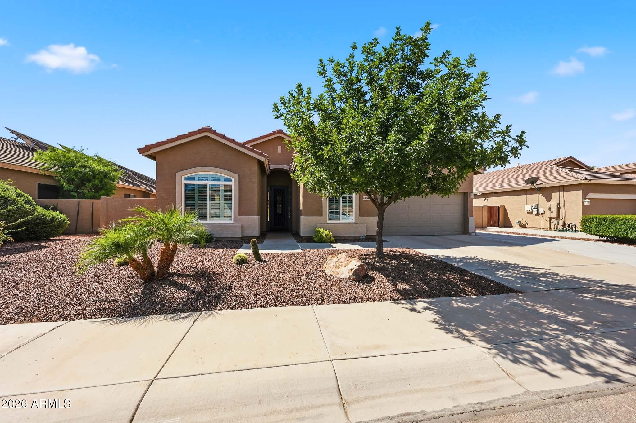 43369 West Venture Road Maricopa, AZ 85138 - Photo 2 of 60
