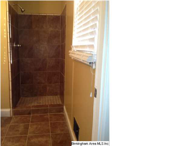 817 Windover Road Birmingham, AL 35215 - Photo 10 of 12