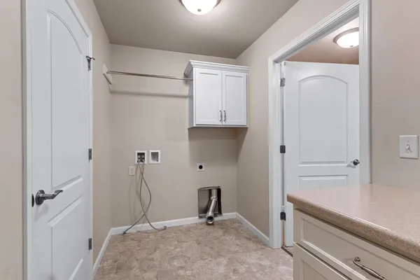 $419,900 | 1242 Pond View Circle, Unit 18, De Pere, WI 54115
