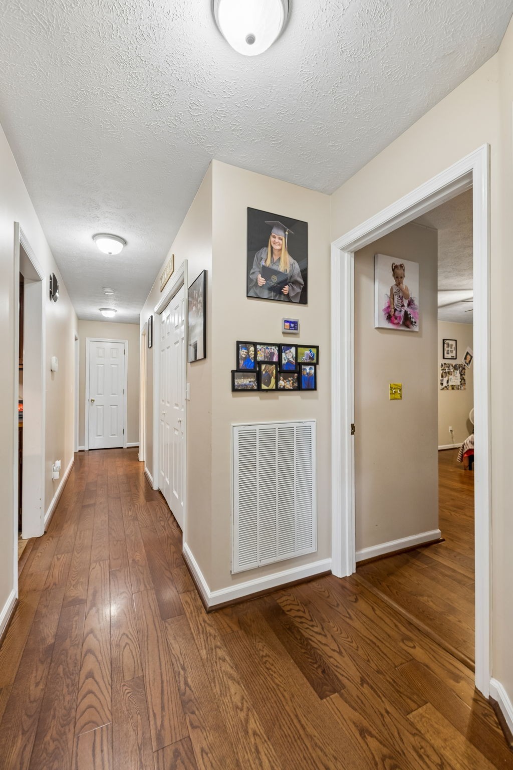 2075 Nikki Drive Springfield, TN 37172 - Photo 19 of 58 a view of a livingroom with wooden floor and closet