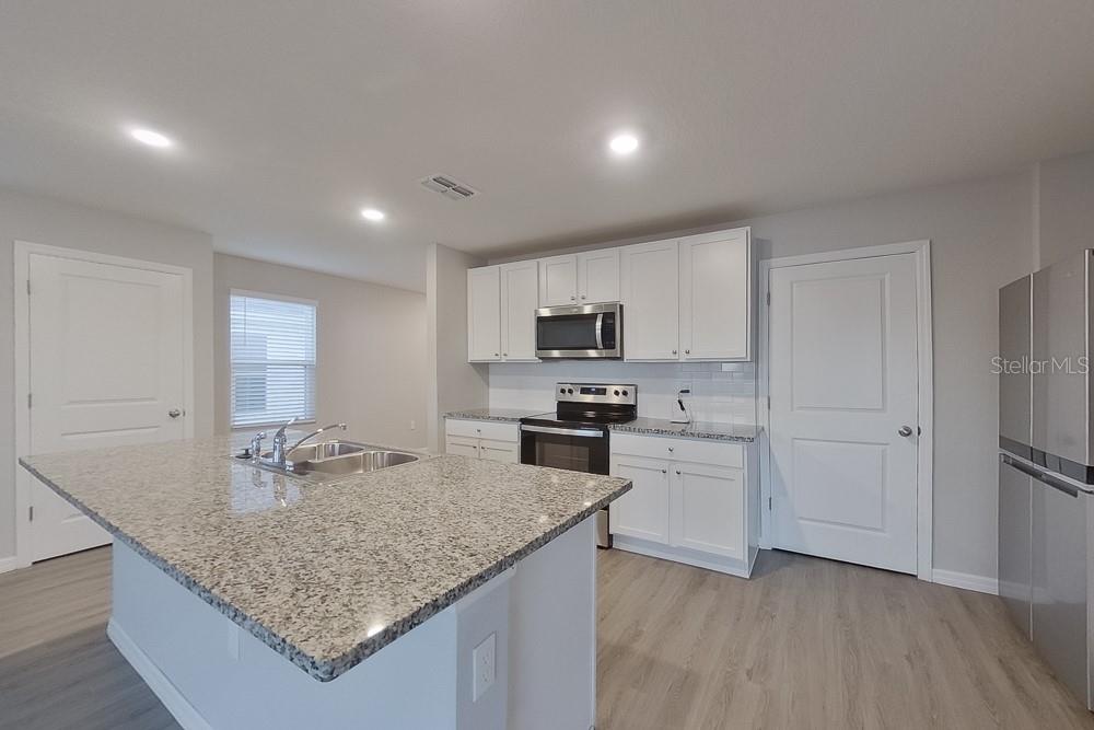 4433 Southwest 85th Lane Ocala, FL 34476 - Photo 4 of 22