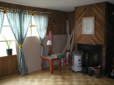 8961 Levans Road Kempton, PA 19529 - Photo 9 of 11 Family room