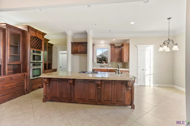 $575,000 | 40010 Farm Road, Gonzales, LA 70737