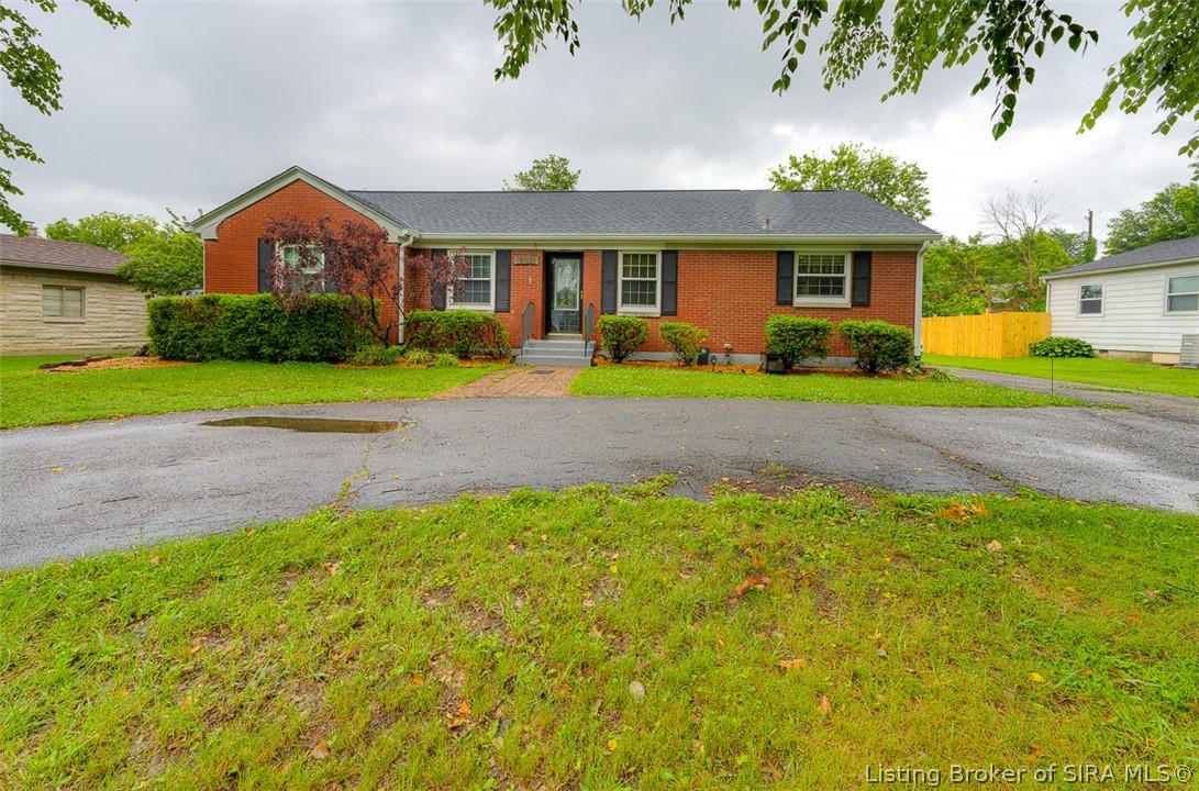 1352 Slate Run Road New Albany, IN 47150 - Photo 25 of 26