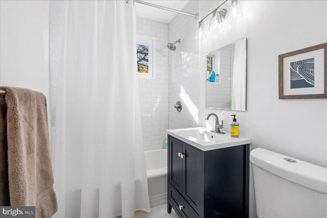 $890,810 | 2510 Crest Street, Alexandria, VA 22302