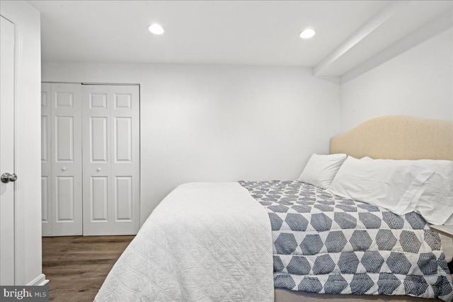 $890,810 | 2510 Crest Street, Alexandria, VA 22302