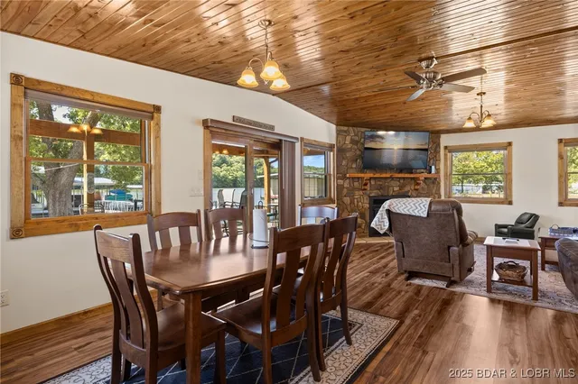 $760,000 | 26047 Indian Creek Lane, Barnett, MO 65011