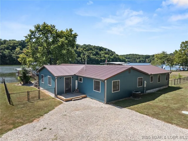 $760,000 | 26047 Indian Creek Lane, Barnett, MO 65011