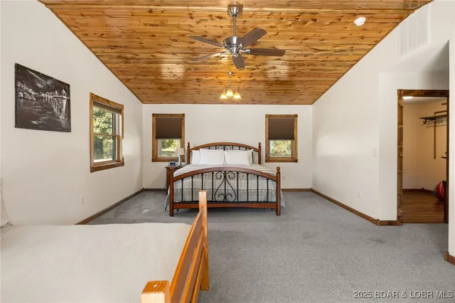 $760,000 | 26047 Indian Creek Lane, Barnett, MO 65011