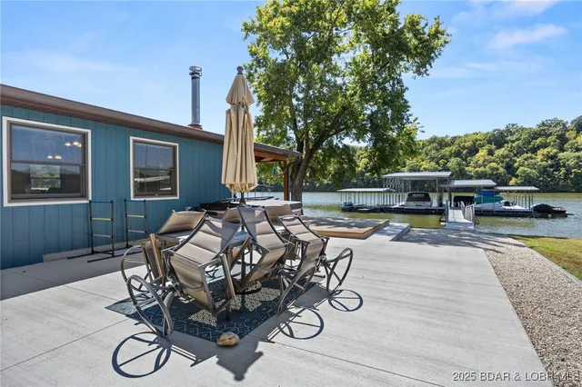 $760,000 | 26047 Indian Creek Lane, Barnett, MO 65011