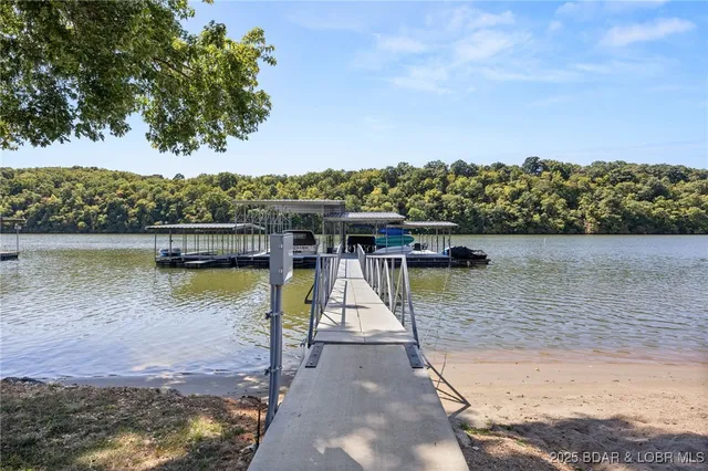 $760,000 | 26047 Indian Creek Lane, Barnett, MO 65011