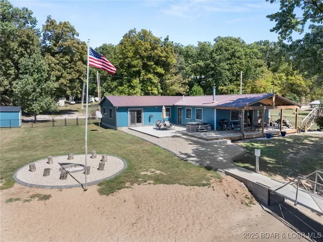 $760,000 | 26047 Indian Creek Lane, Barnett, MO 65011