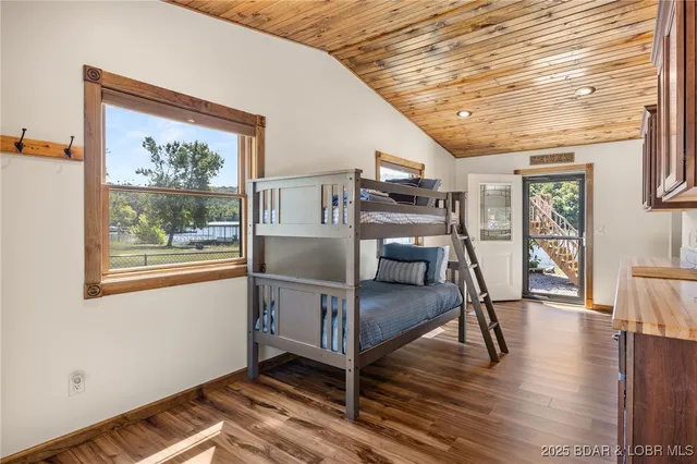 $760,000 | 26047 Indian Creek Lane, Barnett, MO 65011