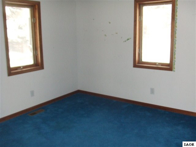 15156 Bird Road Byron, MI 48418 - Photo 5 of 7 45081-4.JPG