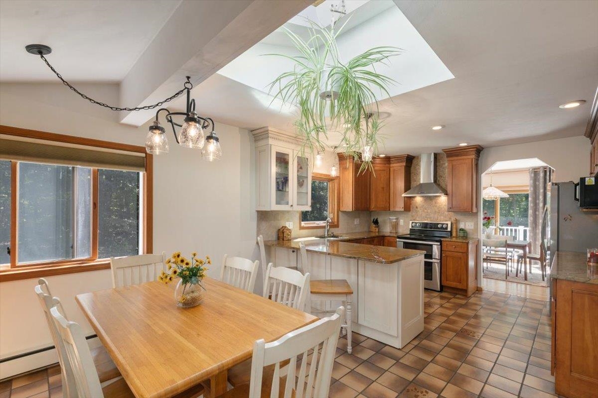 12 Oriole Road Windham, NH 03087 - Photo 12 of 51