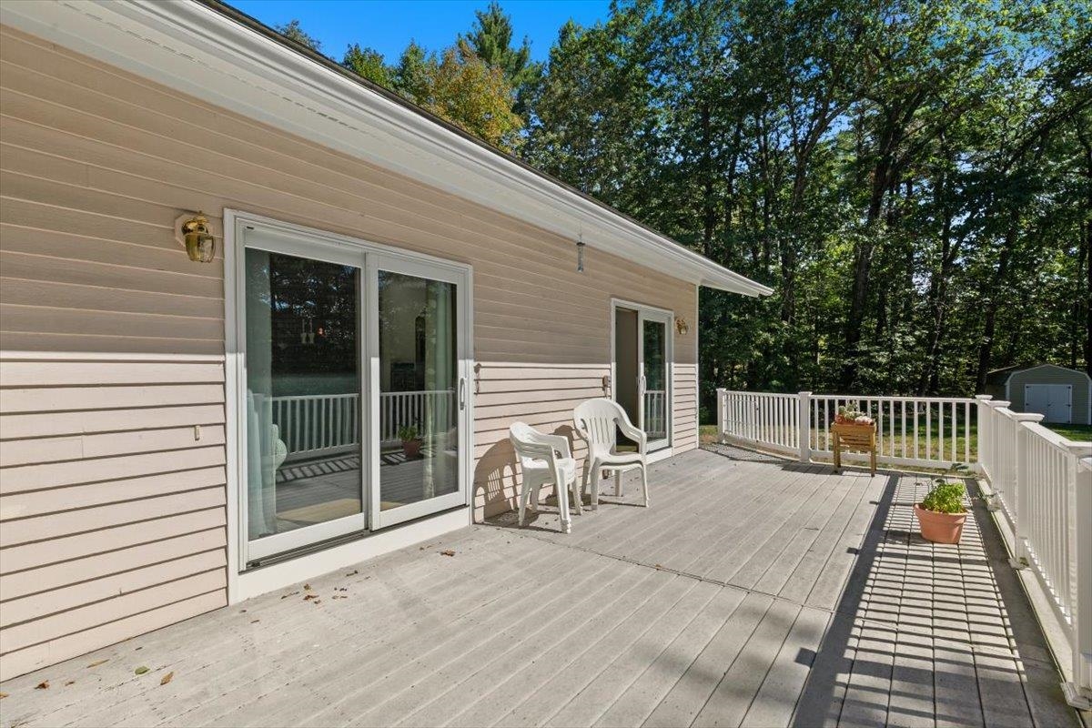 12 Oriole Road Windham, NH 03087 - Photo 45 of 51