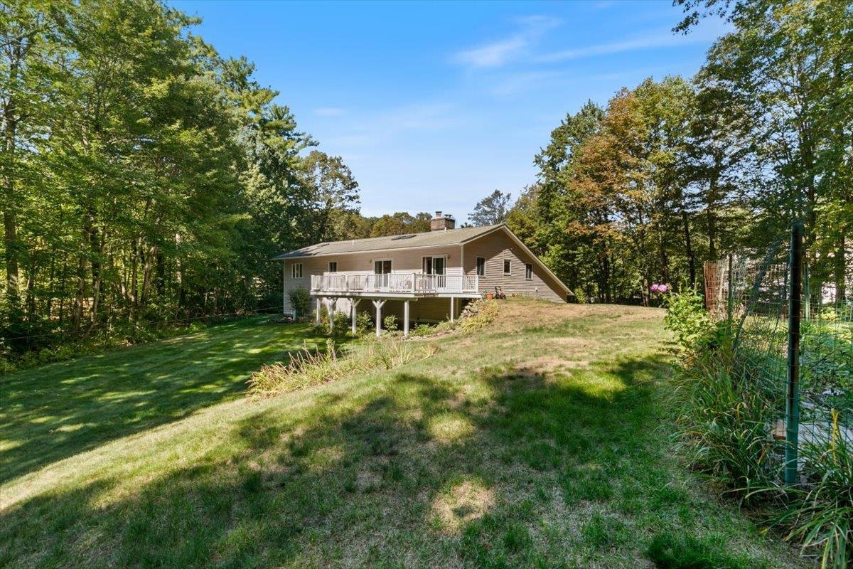 12 Oriole Road Windham, NH 03087 - Photo 47 of 51