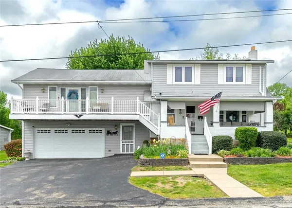 $295,000 | 216 South 12th Street, Connellsville, PA 15425