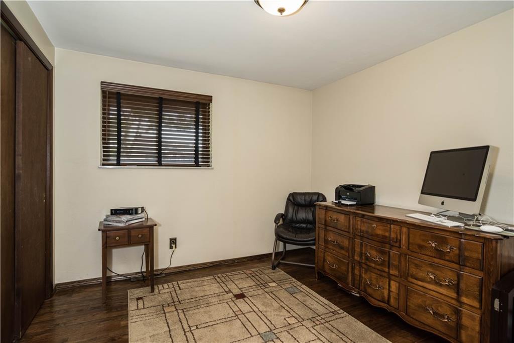 124 Johnston Road Canonsburg, PA 15317 - Photo 12 of 25 Gallery Image 12