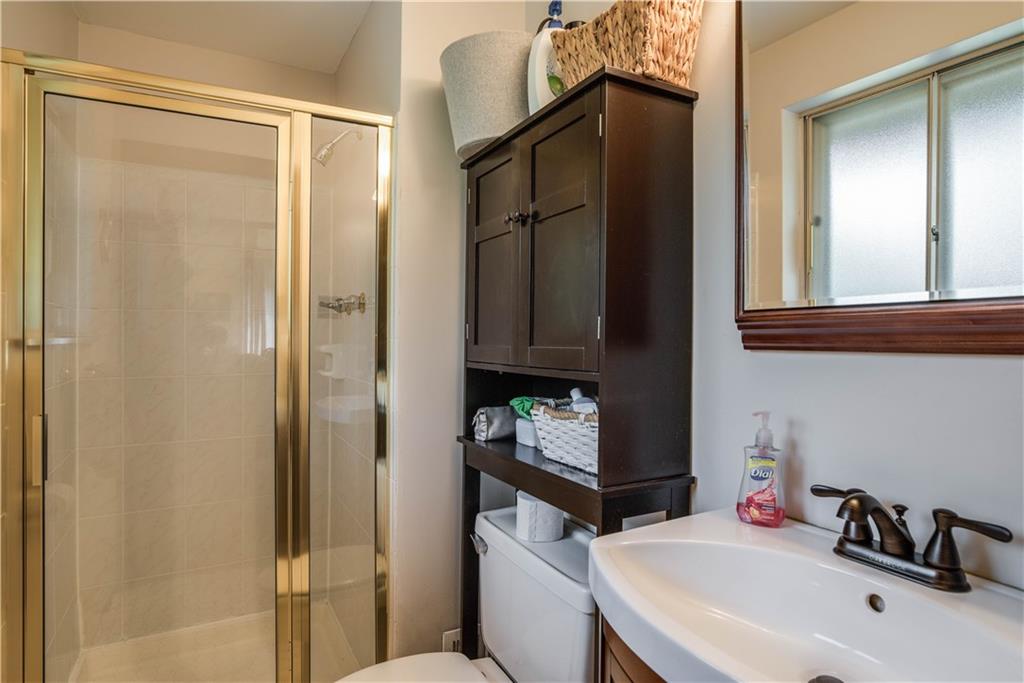 124 Johnston Road Canonsburg, PA 15317 - Photo 14 of 25 Gallery Image 14