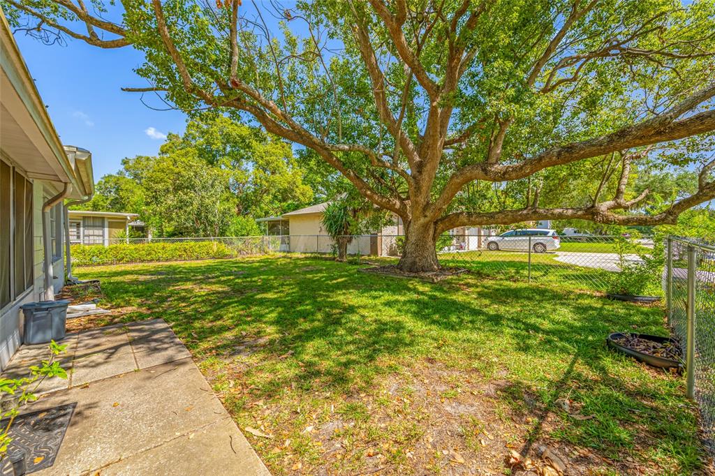 8705 Powderhorn Row Hudson, FL 34667 - Photo 6 of 49