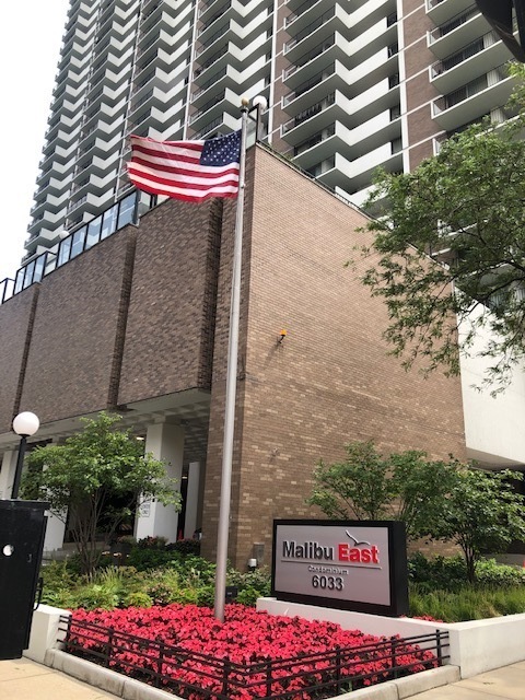6033 North Sheridan Road, Unit 11G Chicago, IL 60660 - Photo 1 of 12