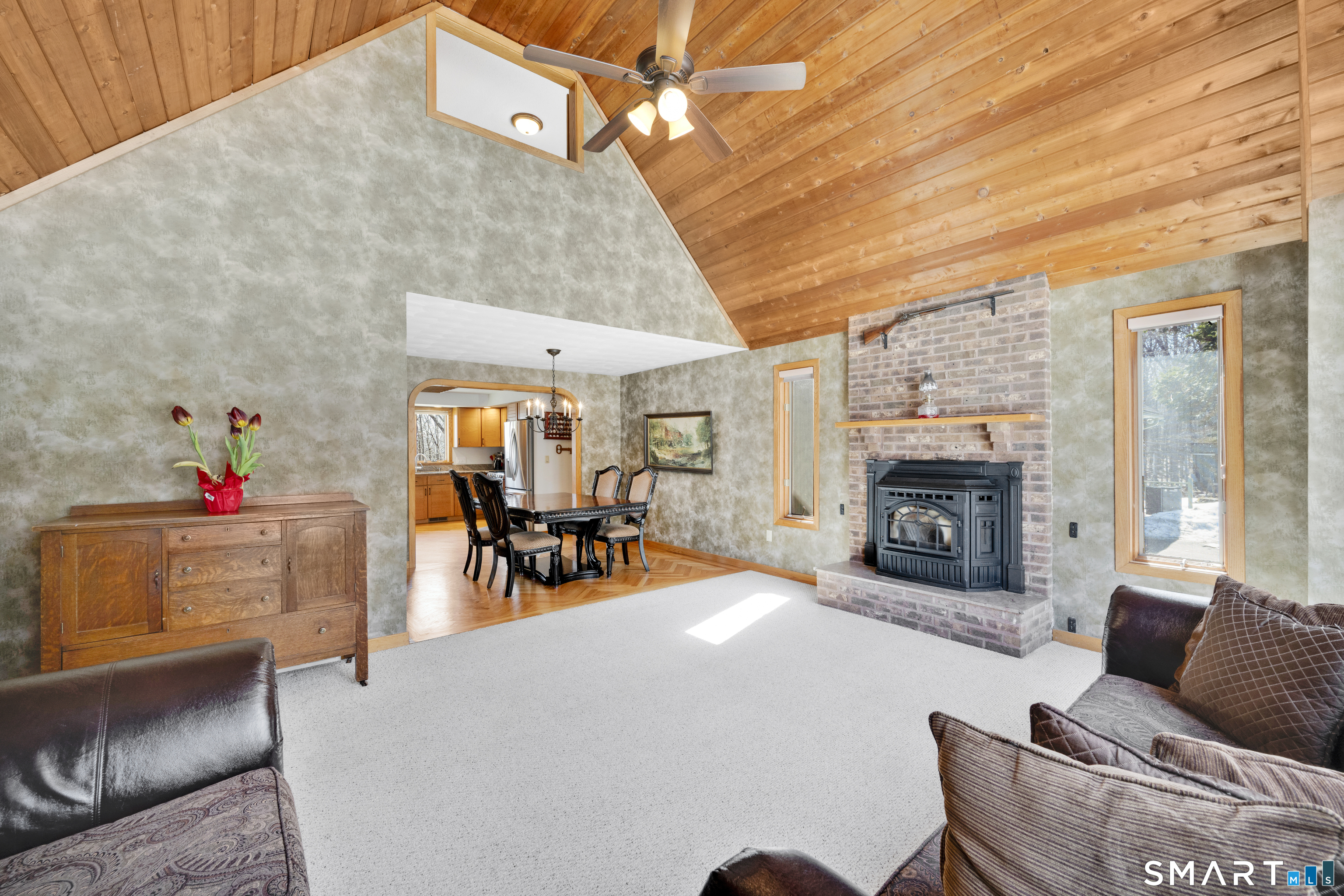 217 Old Post Road Tolland, CT 06084 - Photo 20 of 39