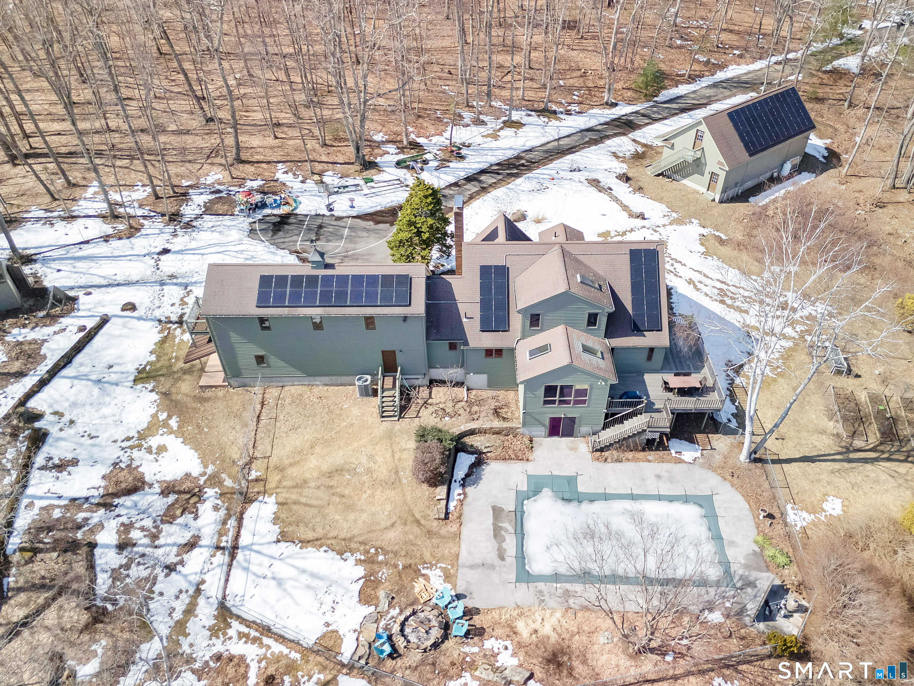 217 Old Post Road Tolland, CT 06084 - Photo 2 of 39