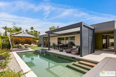 a view of outdoor space yard and patio