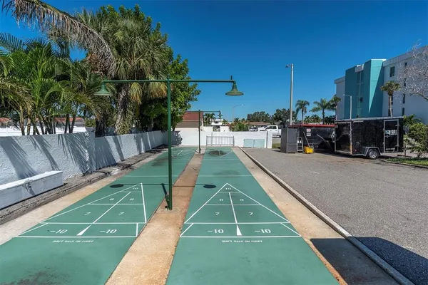 $1,900 | 4902 38th Way South, Unit 109, St. Petersburg, FL 33711