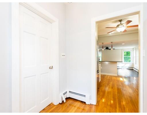 92 Potter Road Waltham, MA 02453 - Photo 4 of 39 Gallery Image 4