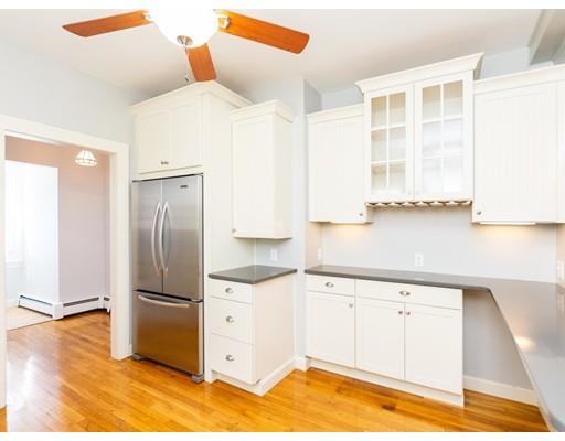 92 Potter Road Waltham, MA 02453 - Photo 9 of 39 Gallery Image 9
