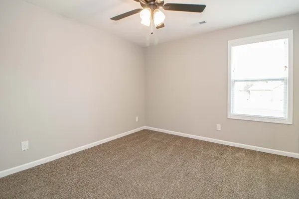 $1,230 | 1115 Hillwood Drive, Unit D3, Clarksville, TN 37040