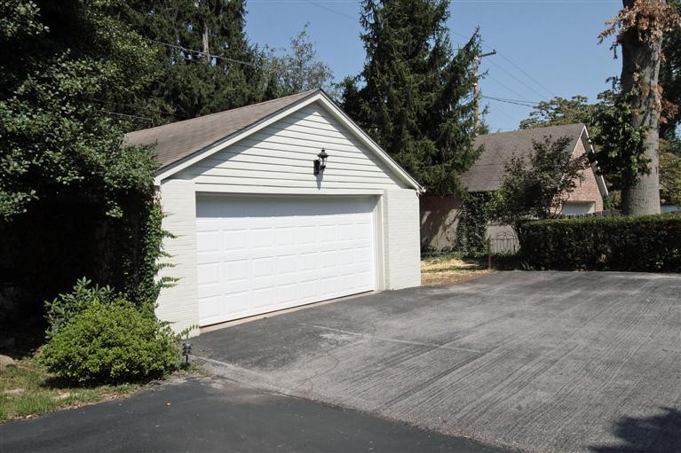 327 Chinoe Road Lexington, KY 40502 - Photo 22 of 23 Photo 22