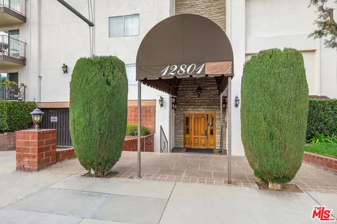 $629,000 | 12801 Moorpark Street, Unit 110, Studio City, CA 91604