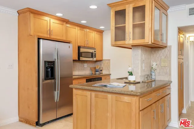 $629,000 | 12801 Moorpark Street, Unit 110, Studio City, CA 91604