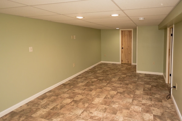 47 Long Hill Road Dover, NH 03820 - Photo 26 of 37