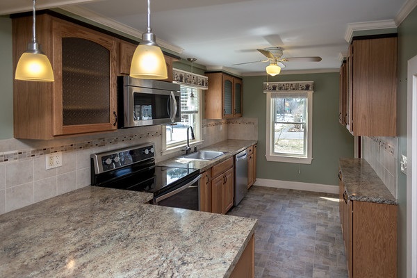 47 Long Hill Road Dover, NH 03820 - Photo 8 of 37