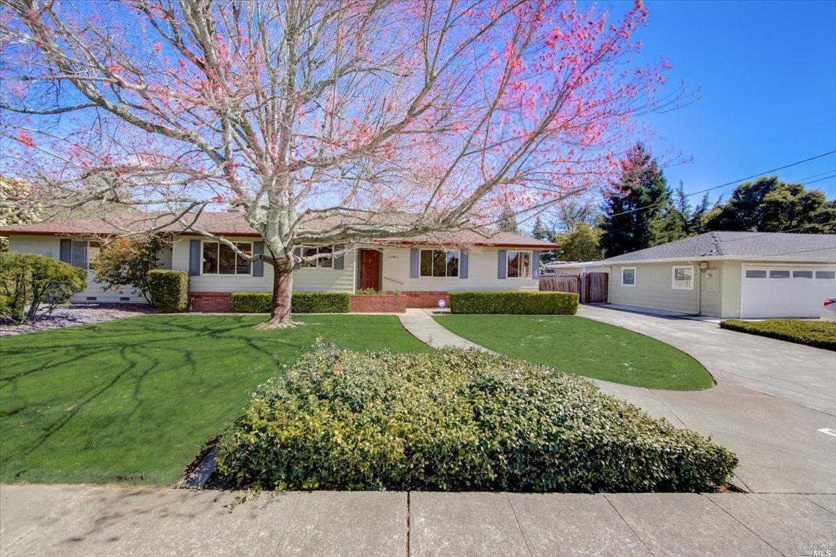 2182 Siesta Lane Santa Rosa, CA 95404 - Photo 1 of 1 Gallery Image 1