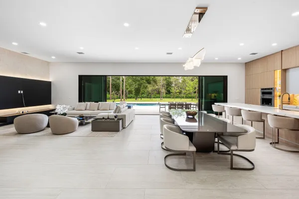 $4,999,000 | 6602 Northwest 62nd Terrace, Parkland, FL 33067